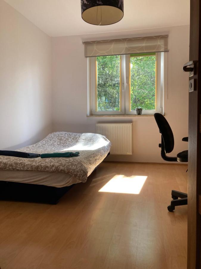 Dom Chotomow Apartment Luaran gambar